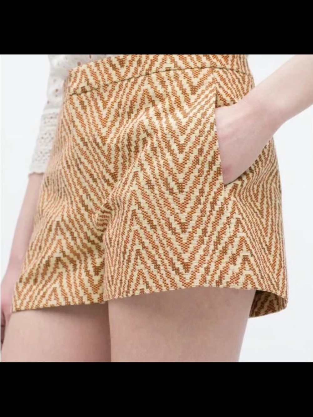 Zara Womens Textured Jacquard Chevron Shorts Mini Brown Small